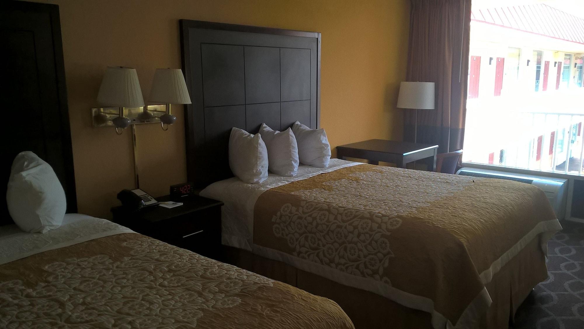 Days Inn & Suites By Wyndham Port Richey Kültér fotó